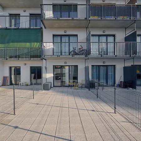 New Studio Nyska With Free Garage By Renters Appartement